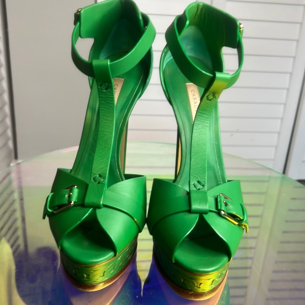 CASADEI Green leather peep toe pump
